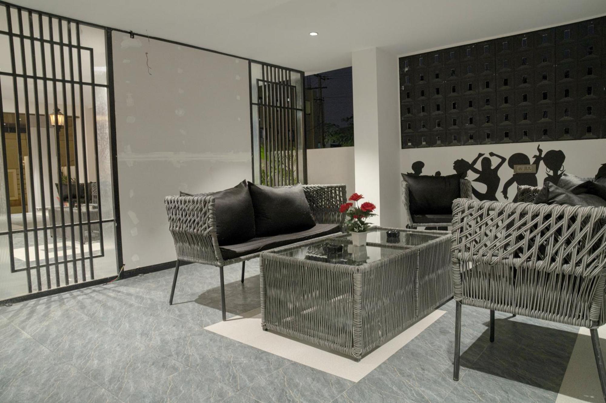 Hotel Euphoria Urban Sleep Hyderabad Luaran gambar